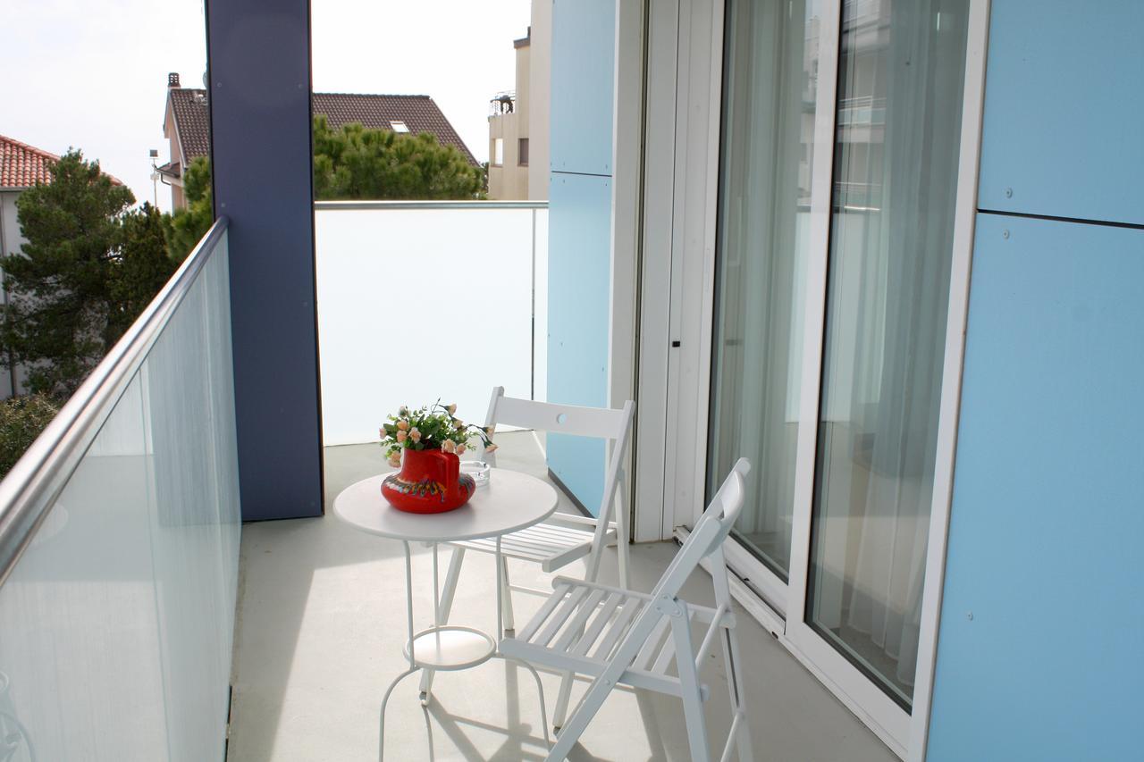 Residenza Edda Apartment Lignano Sabbiadoro Exterior photo