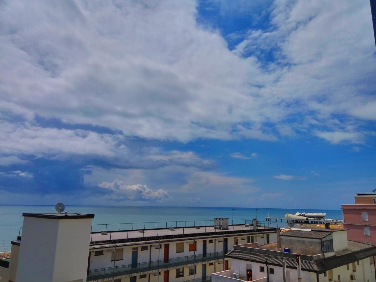 Residenza Edda Apartment Lignano Sabbiadoro Exterior photo