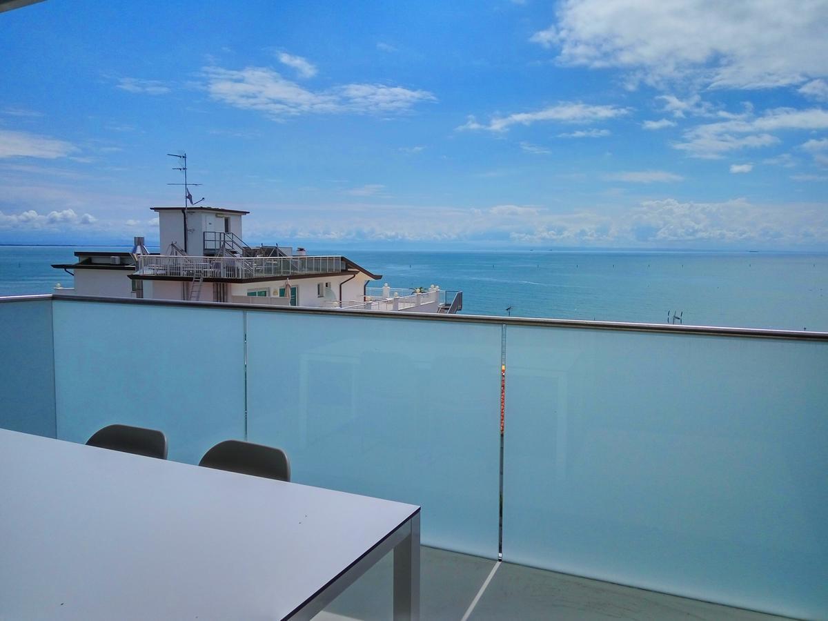 Residenza Edda Apartment Lignano Sabbiadoro Exterior photo